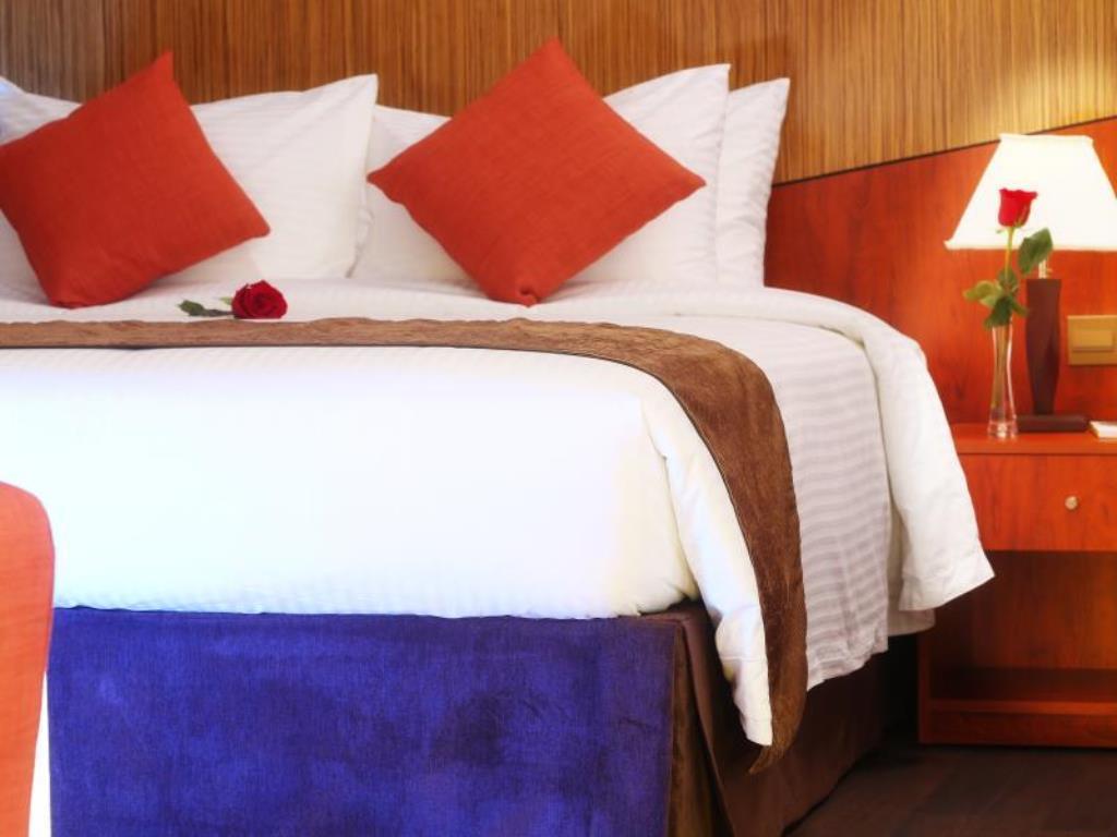 Best Western Plus Salmiya Kuwait City Exterior photo