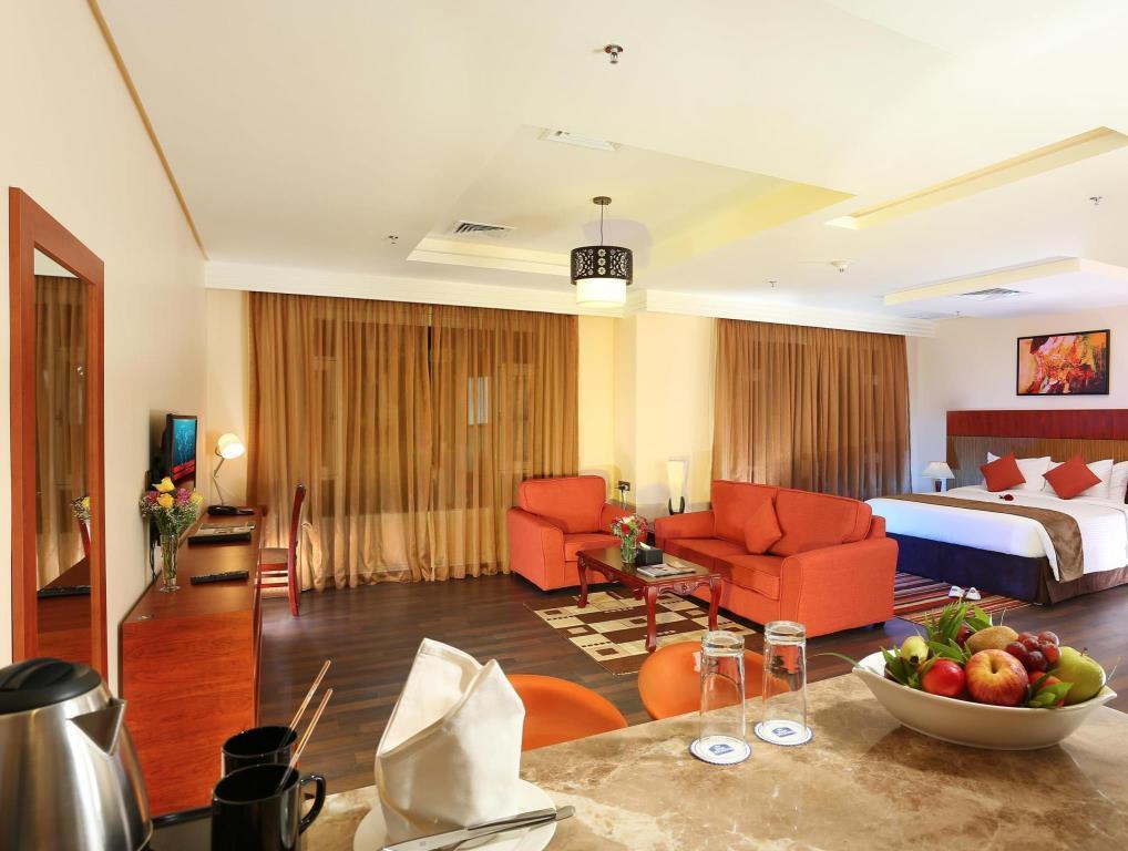 Best Western Plus Salmiya Kuwait City Exterior photo